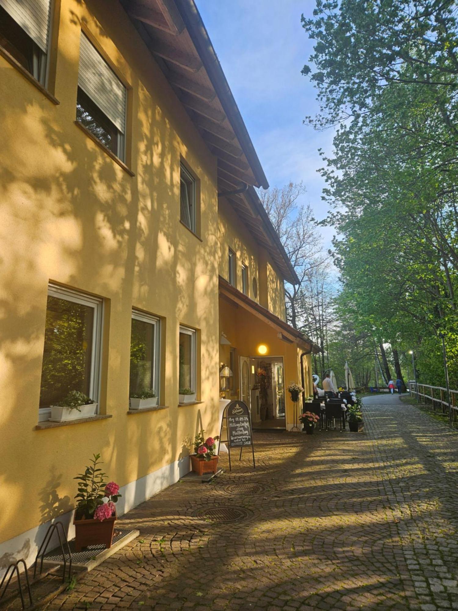 Al Gondoliere Hotell Oppach Exteriör bild