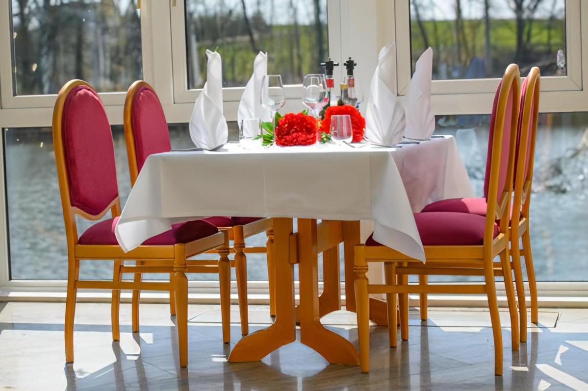Al Gondoliere Hotell Oppach Exteriör bild